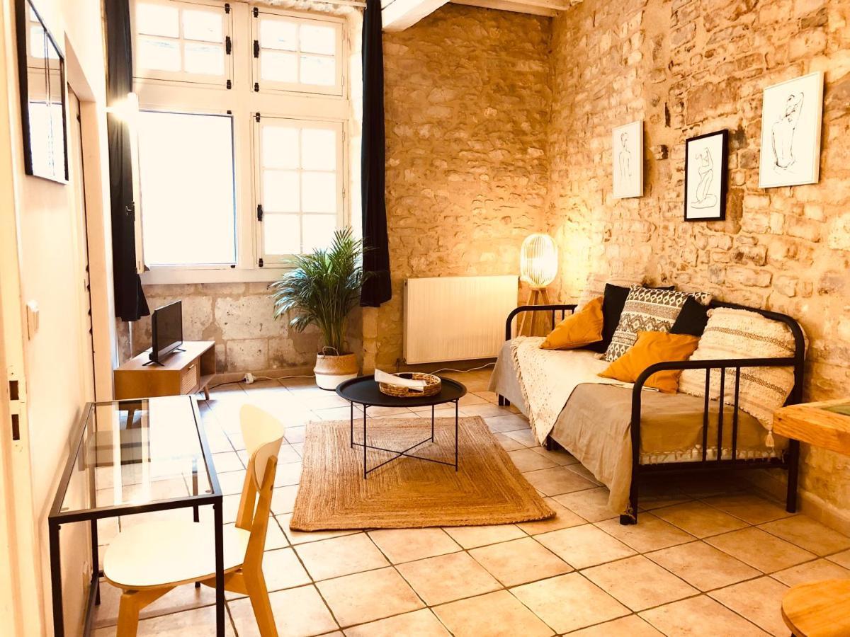 Le Moka Charmant Appartement Au Coeur De Ville Nîmes Eksteriør billede