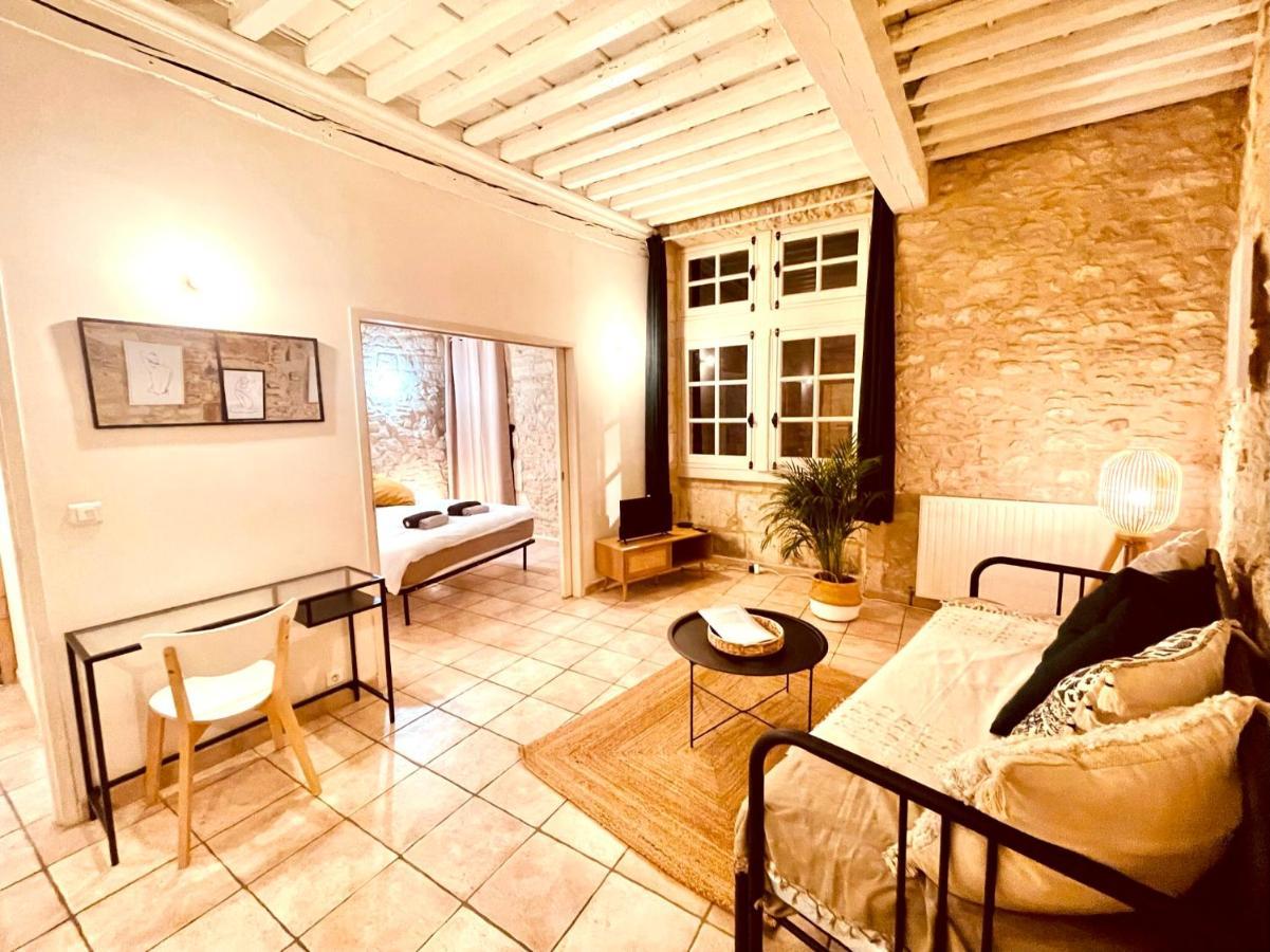 Le Moka Charmant Appartement Au Coeur De Ville Nîmes Eksteriør billede