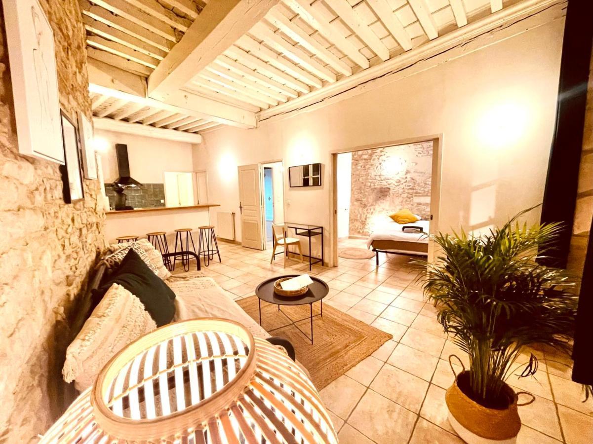 Le Moka Charmant Appartement Au Coeur De Ville Nîmes Eksteriør billede
